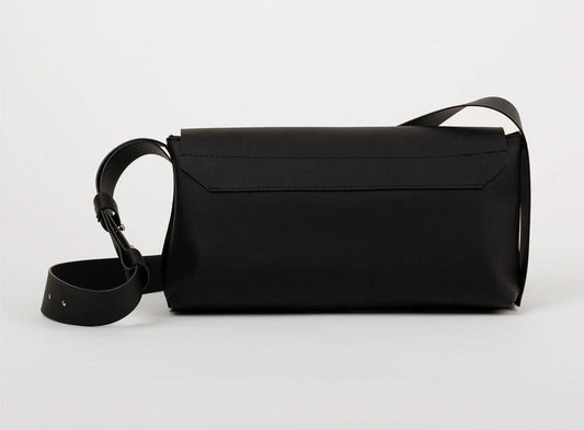 Sac baguette Fernanda noir en cuir tanné végétal – vue dos – Bmassy