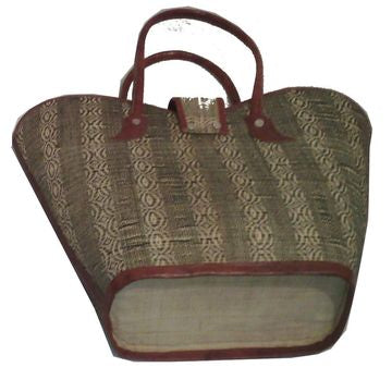 Sac à main en raphia – finition cuir avec trait