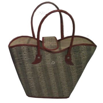 Sac à main en raphia – finition cuir avec trait