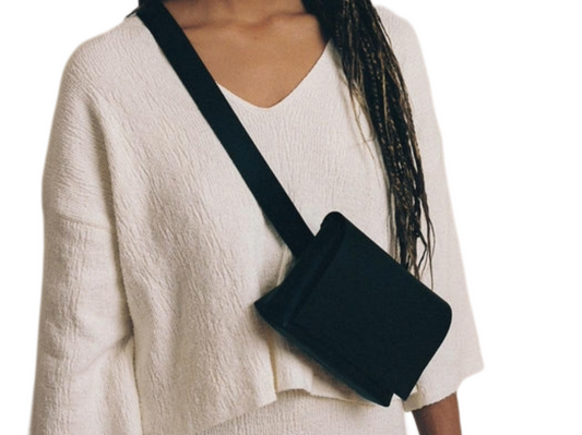 Sac à main baguette en forme de banane multiposition en cuir