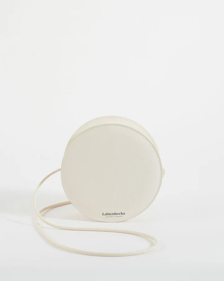 Mini sac rond blanc chic maroquinerie élégante femme