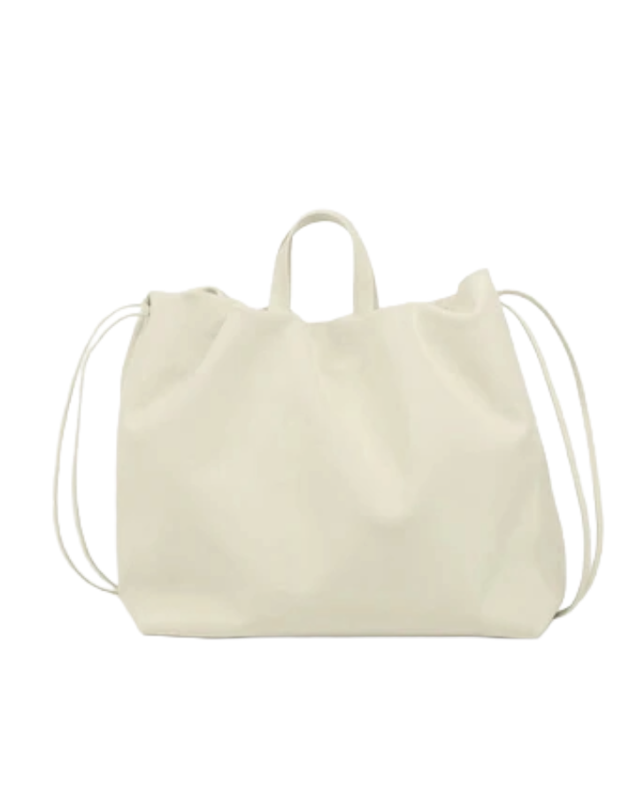 Sac bandoulière cuir végétal blanc femme ANGELINES - détail bandoulière - Maroquinerie artisanale premium