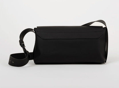 Sac baguette Fernanda noir en cuir tanné végétal – vue dos – Bmassy