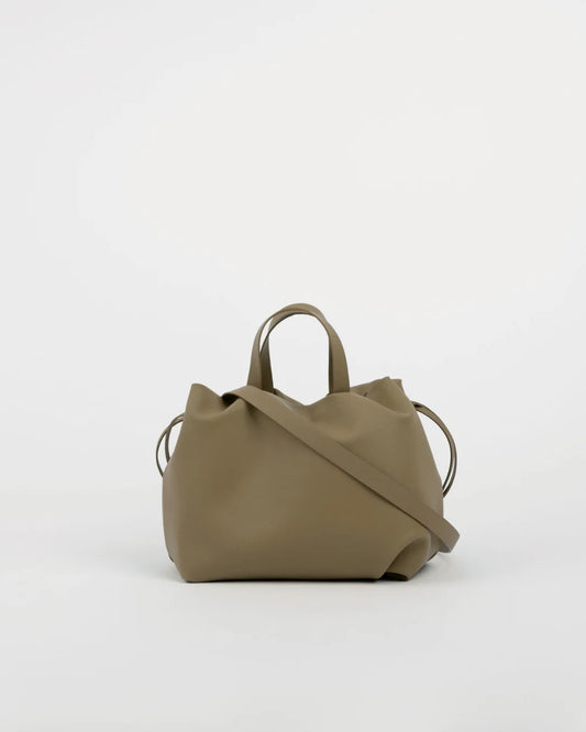 ANGELA Gris – L'élégance intemporelle du cuir végétal artisanal, éthique et taille moyenne