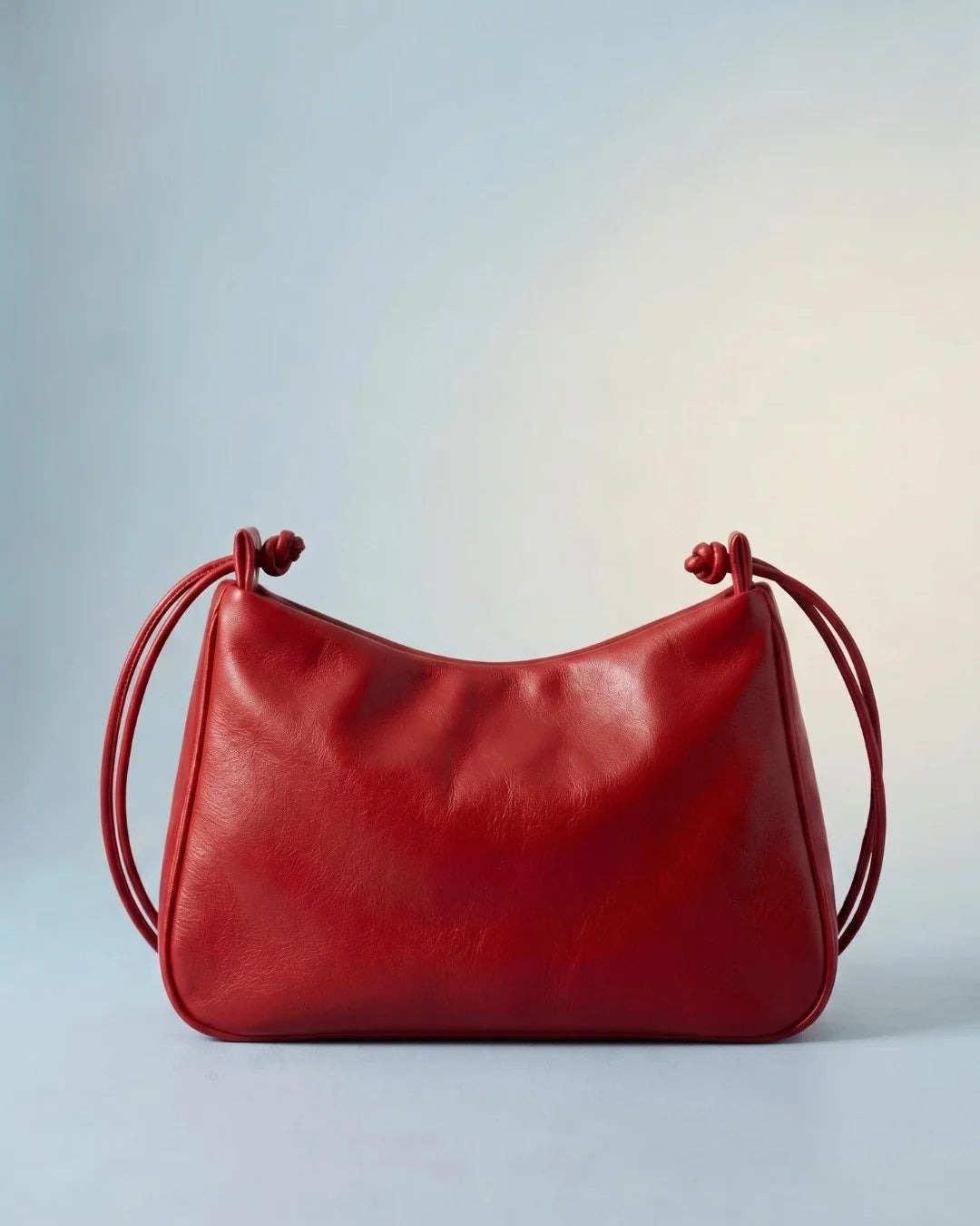 Sac bandoulière Loli rouge en cuir tanné végétal – vue face – Bmassy