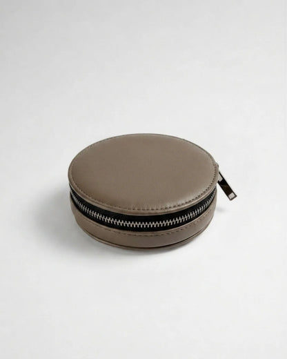 Mini sac rond Almita Gris en cuir tanné végétal – Bmassy