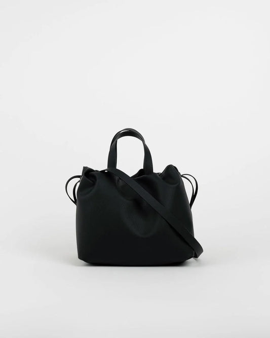 ANGELA Noir – L'élégance intemporelle du cuir végétal artisanal, éthique et taille moyenne