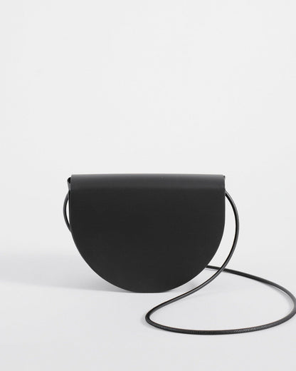 Sac à main noir à porter épaule ou main