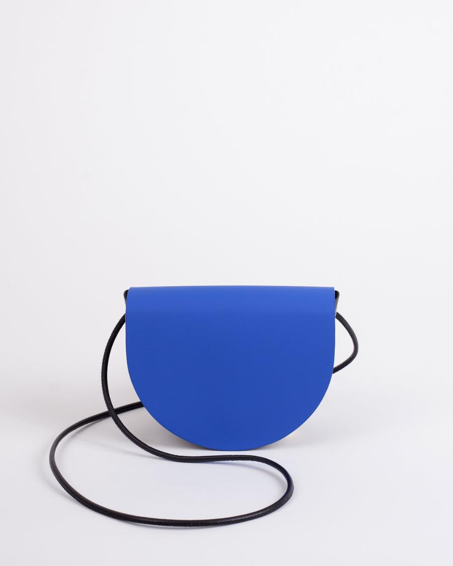 Sac à main bleu à porter épaule ou main