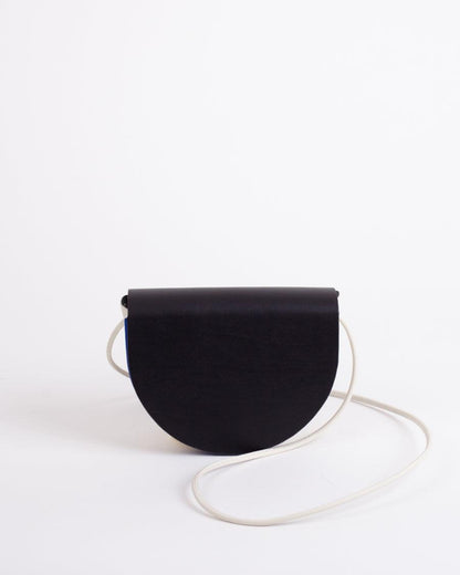 Sac à main noir à porter épaule ou main