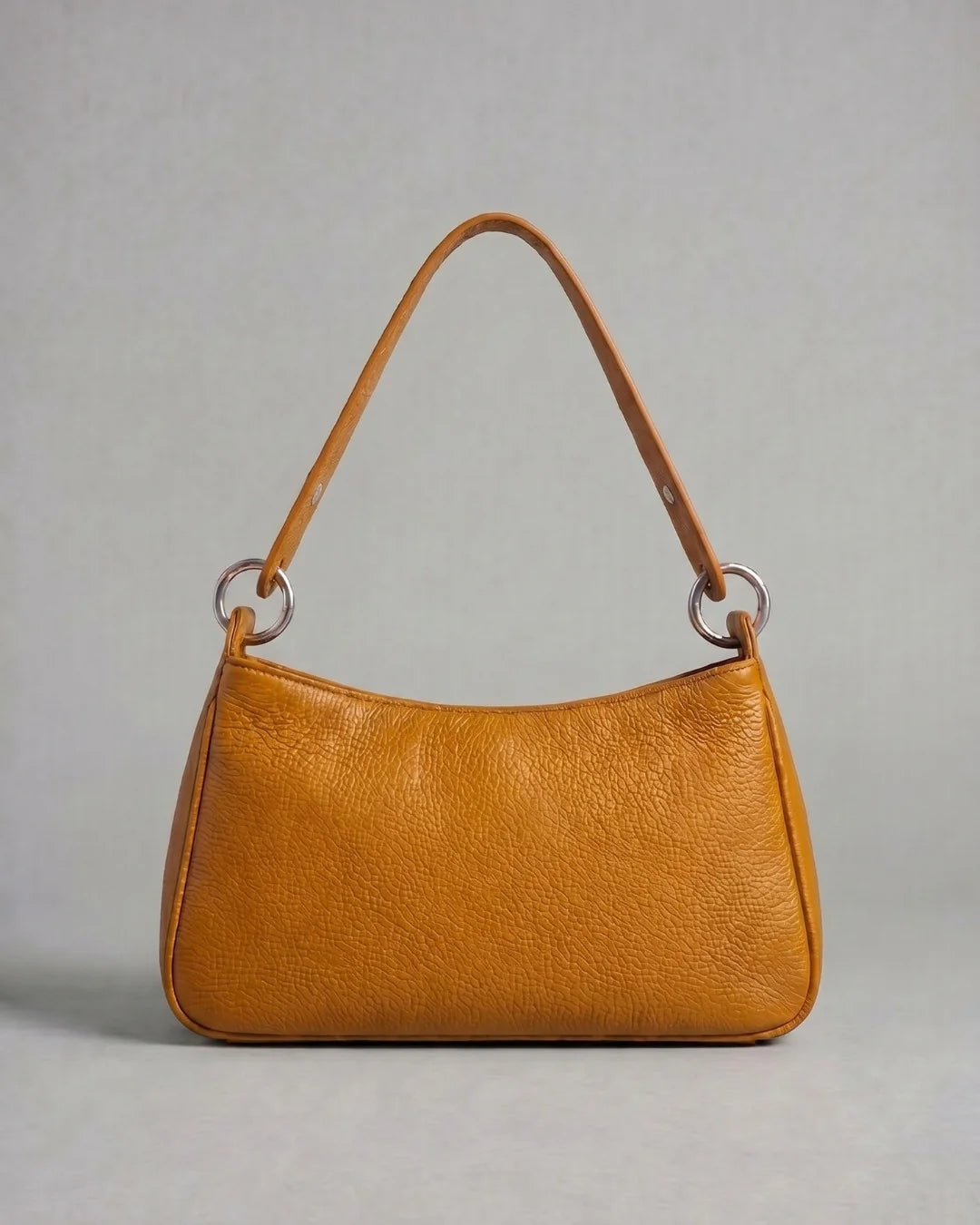 Sac bandoulière LOLI cuir tanné végétal coloris camel chaud – Bmassy 