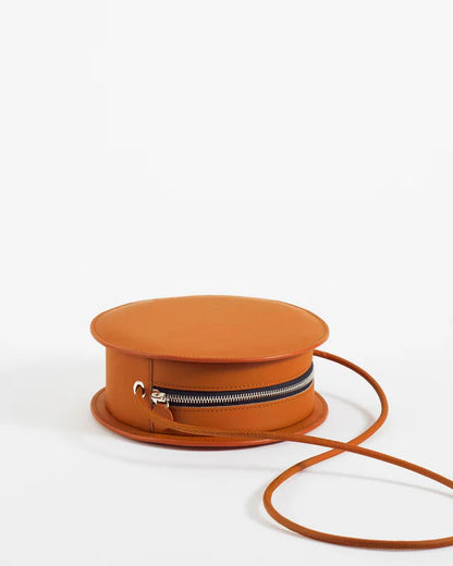 Mini sac rond orange en cuir végétal artisanal – Bmassy