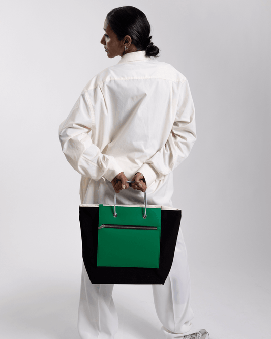 Un Sac à main vert - noir de fourre-tout réversible et de grande capacité