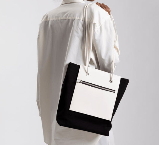 Sac à Main Réversible Blanc et Noir - Fourre-tout Artisanal Classique