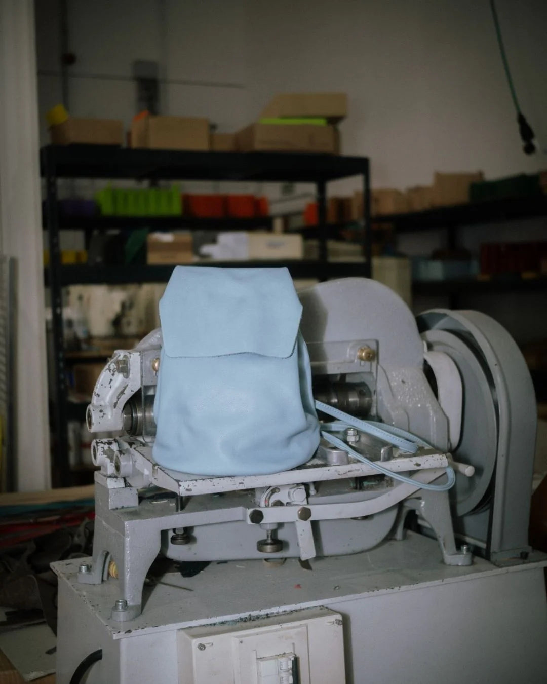 Mini Sac à Dos Cuir Bleu Clair IRENE — Artisanal Premium | Bmassy
