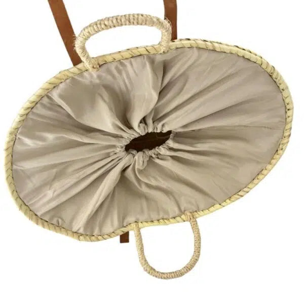 Panier capazo Bmassy en raphia beige, vu de dessus avec fermeture en tissu à cordon