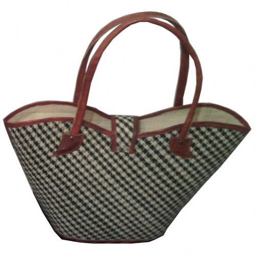 Sac à main en raphia à motif vichy – finition cuir trait fin
