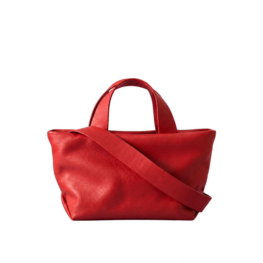 Sac Juanita en cuir rouge, vu de face avec sa bandoulière, Bmassy.