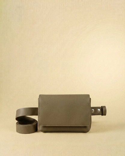 Sac ceinture Fernandita en cuir gris, convertible en pochette