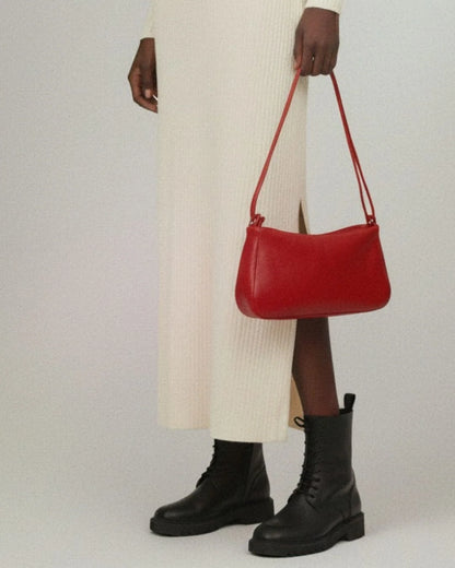 Sac Lolita en cuir de vache rouge porté à la main, Bmassy
