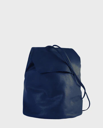 Sac à Dos Cuir Bleu Grand Format IRENE — Artisanal Premium | Bmassy