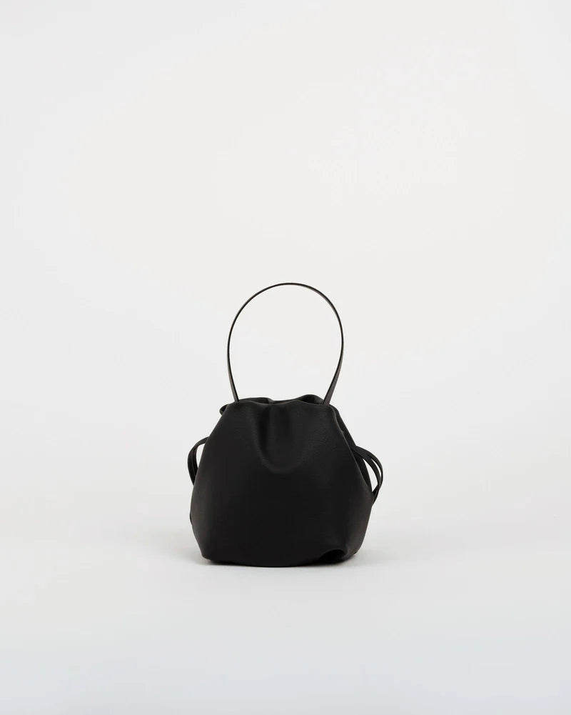 Sac à main Angelita noir en cuir tanné végétal – Bmassy