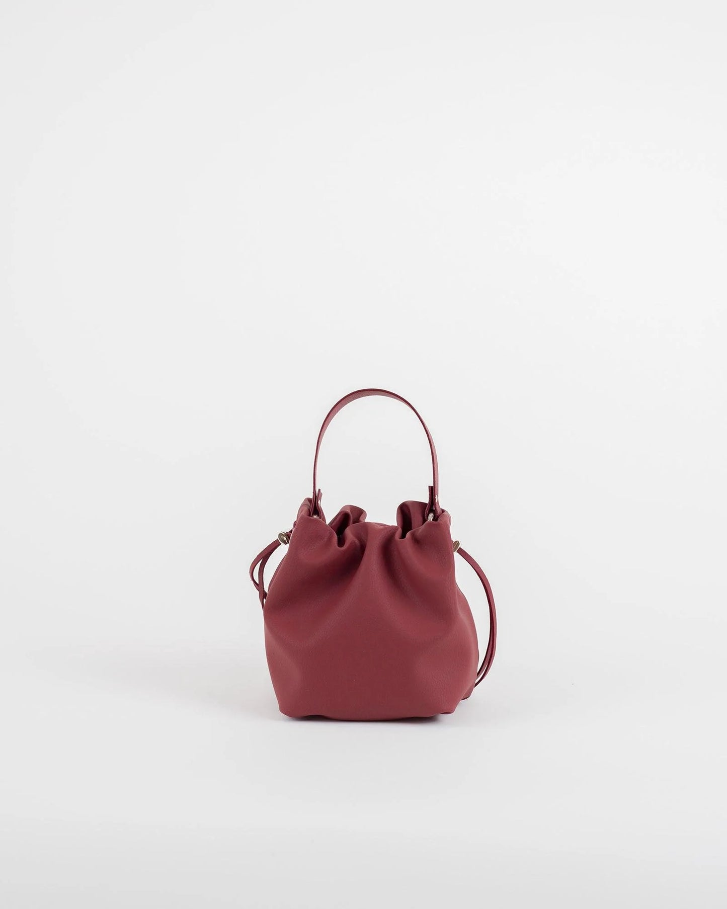 Sac à main Angelita bordeaux en cuir tanné végétal – Bmassy