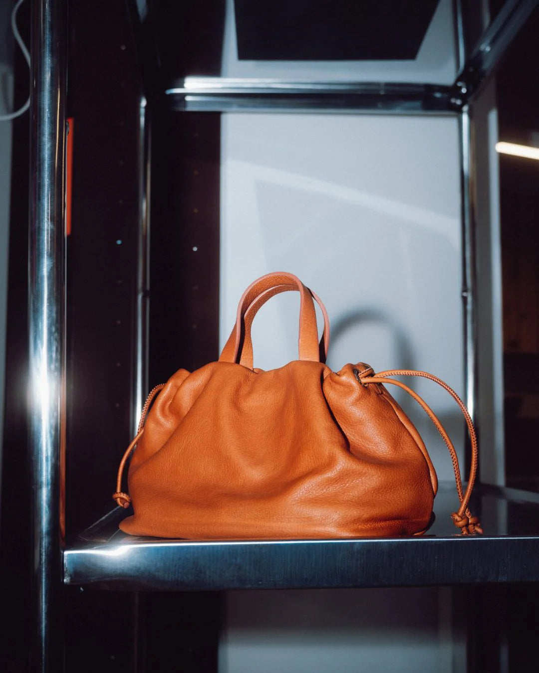 ANGELINES orange – sac bandoulière cuir végétal fait main écoresponsable – Bmassy