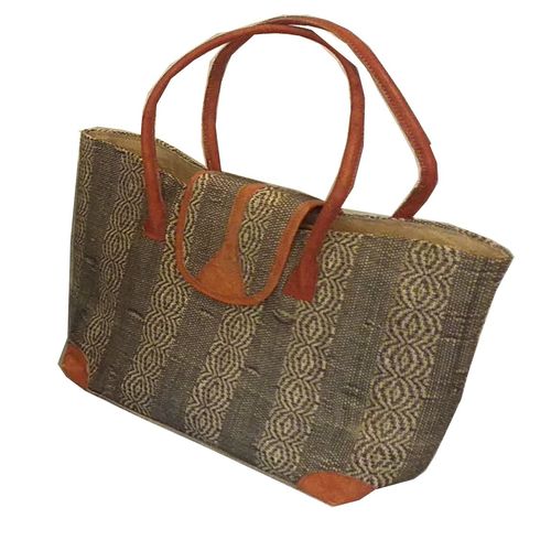 Sac cabas en raphia artisanal avec finitions cuir